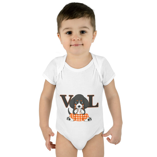 Cute lil Smokey Chewing BaseVol Infant Bodysuit - Perfect Baby Gift for Baseball Season